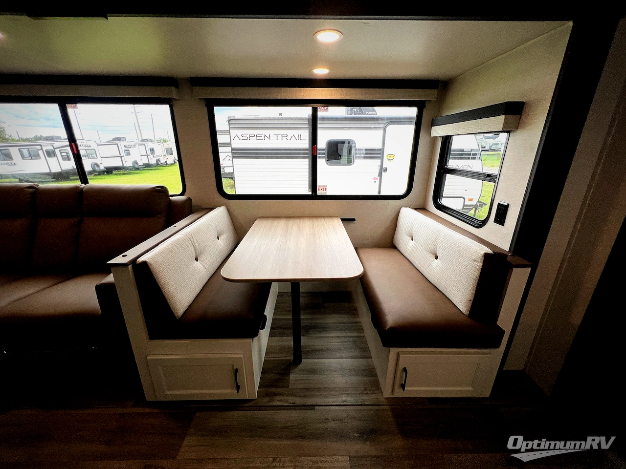 2026 Venture Stratus SR261VRB Photo 8