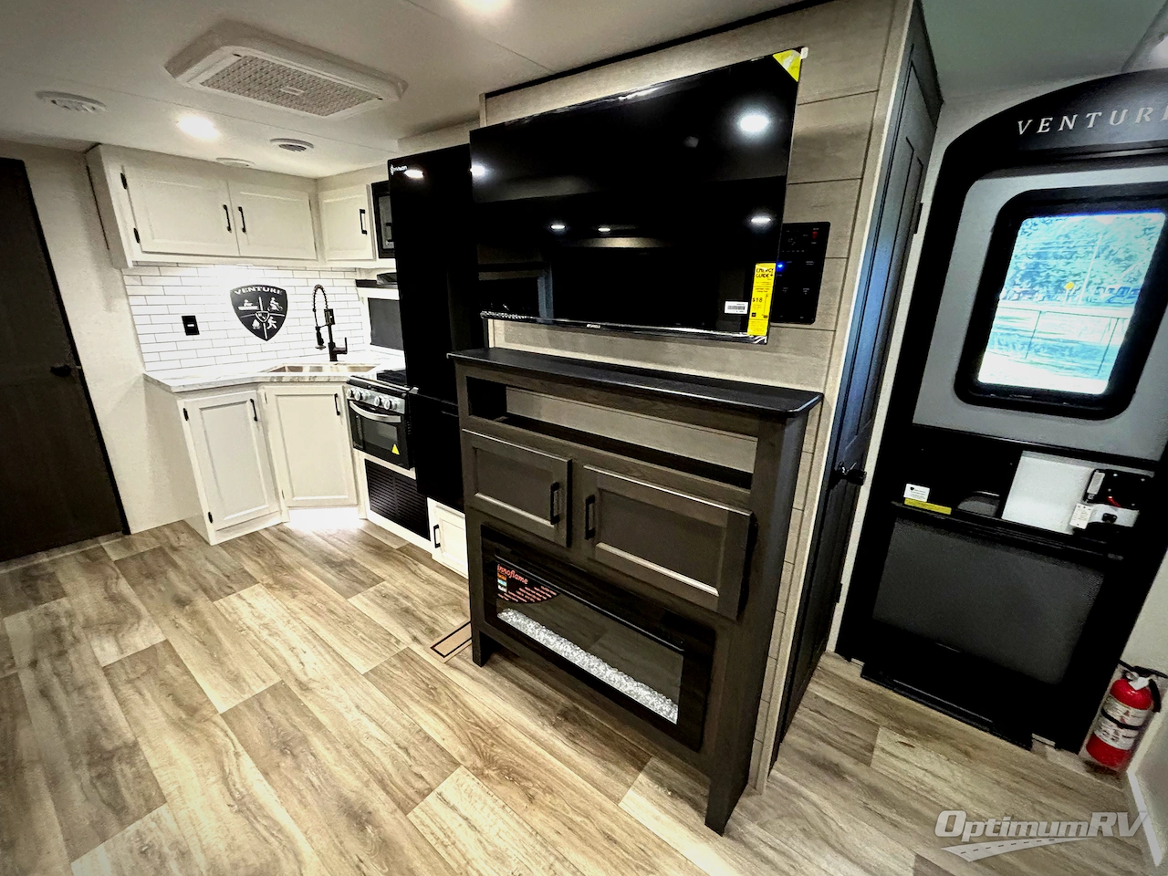2026 Venture Stratus SR261VRB Photo 11
