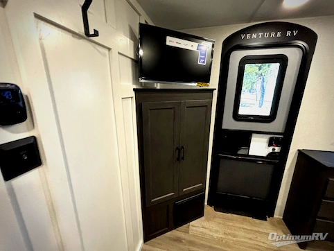 2025 Venture Stratus SR262VFK RV Photo 4
