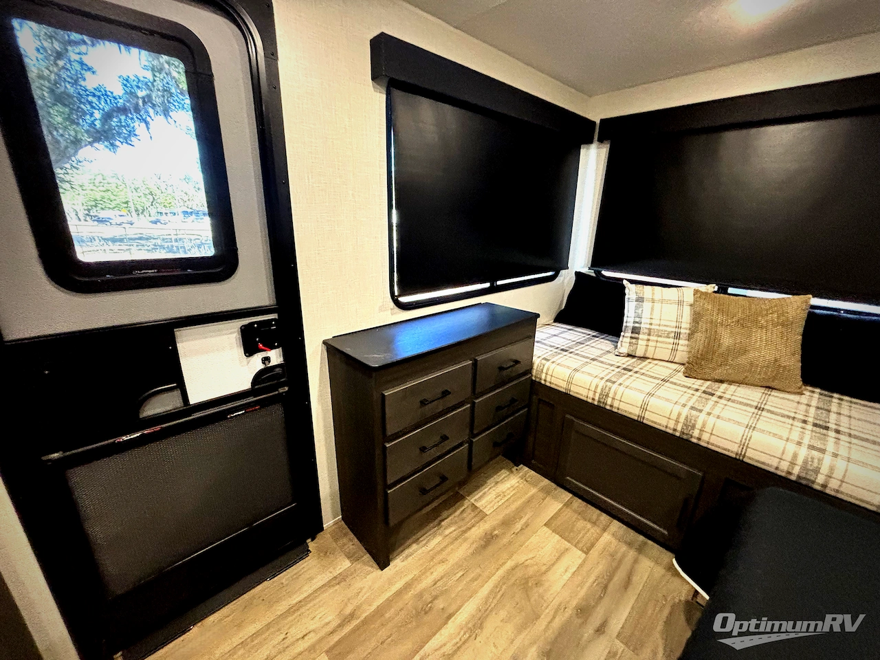 2025 Venture Stratus SR262VFK Photo 20