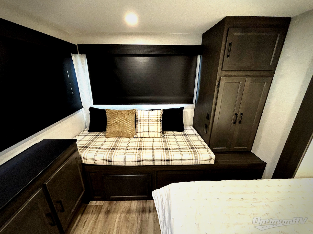 2026 Venture Stratus SR262VFK Photo 19