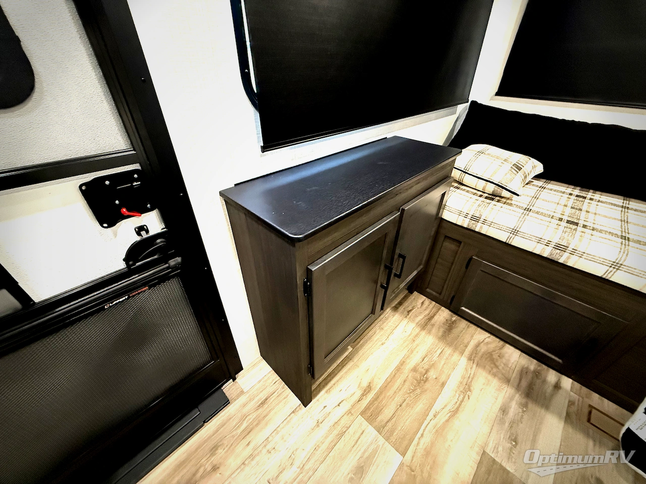 2026 Venture Stratus SR262VFK Photo 25