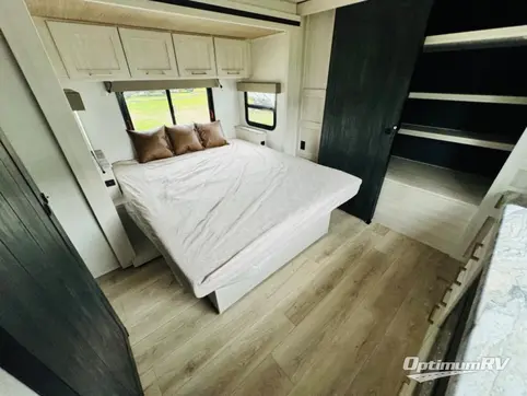 2024 Forest River Grand Surveyor 305RLBS RV Photo 4
