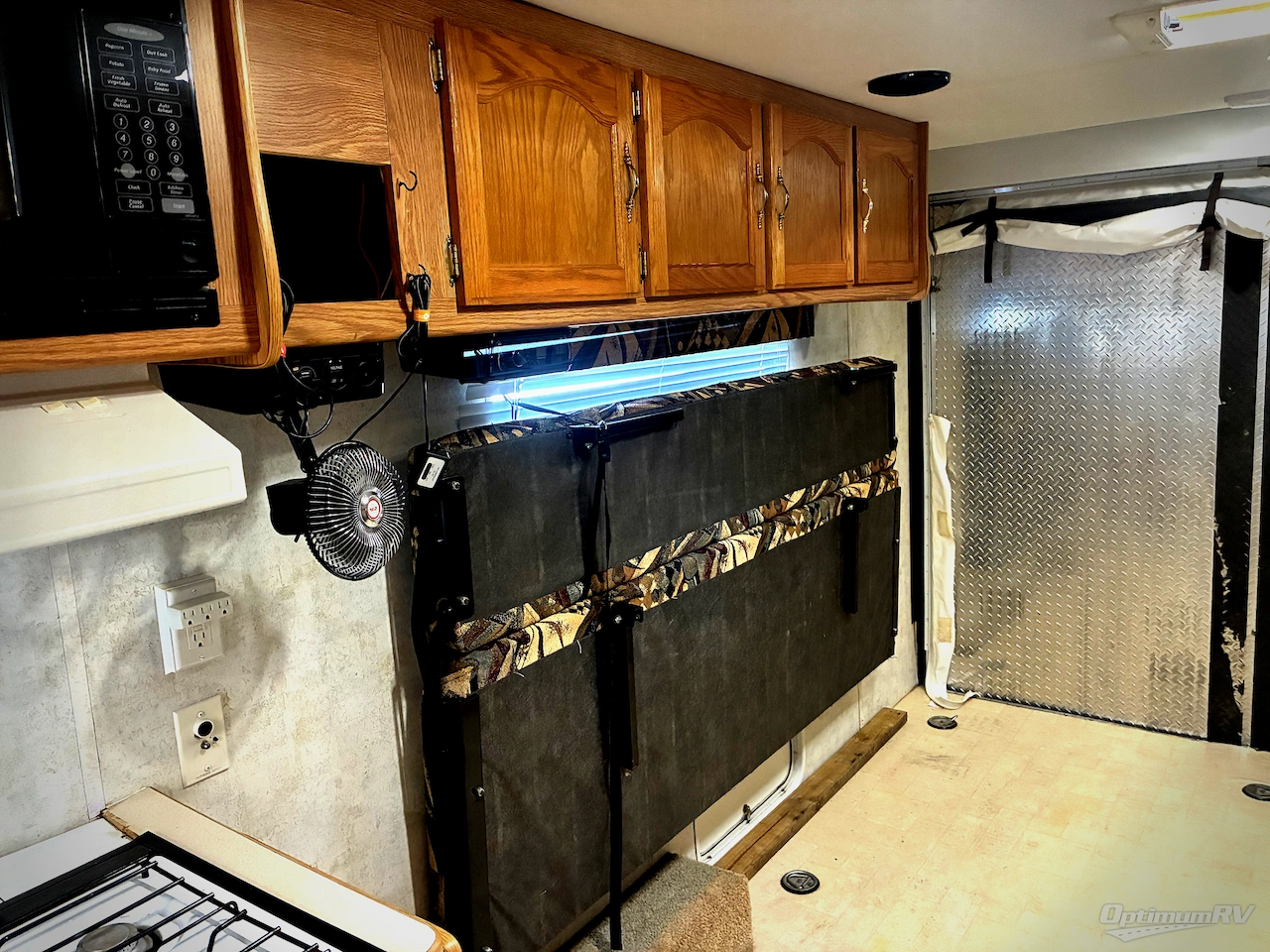 2002 KZ Sportsmen Sportster M25 Photo 20