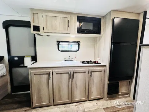 2022 KZ SPORTSMEN CLASSIC 181BH RV Photo 3