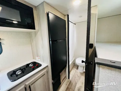 2022 KZ SPORTSMEN CLASSIC 181BH RV Photo 4