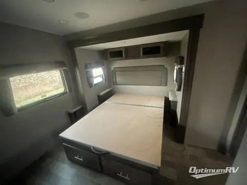 2020 Forest River Rockwood Ultra Lite 2608BS RV Photo 4