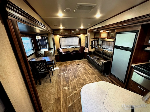 2018 CrossRoads Volante 280RL RV Photo 2