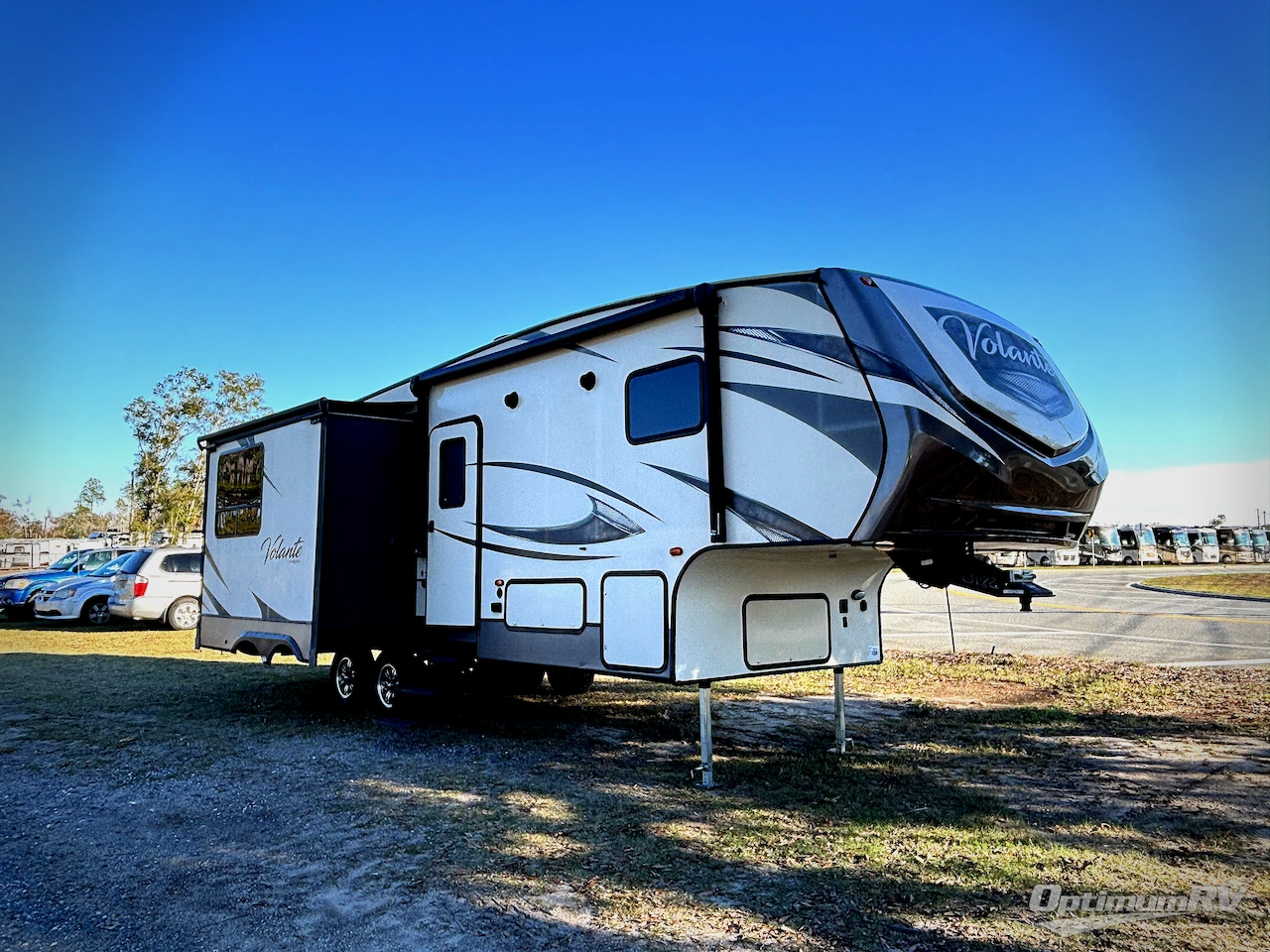 2018 CrossRoads Volante 280RL Photo 1