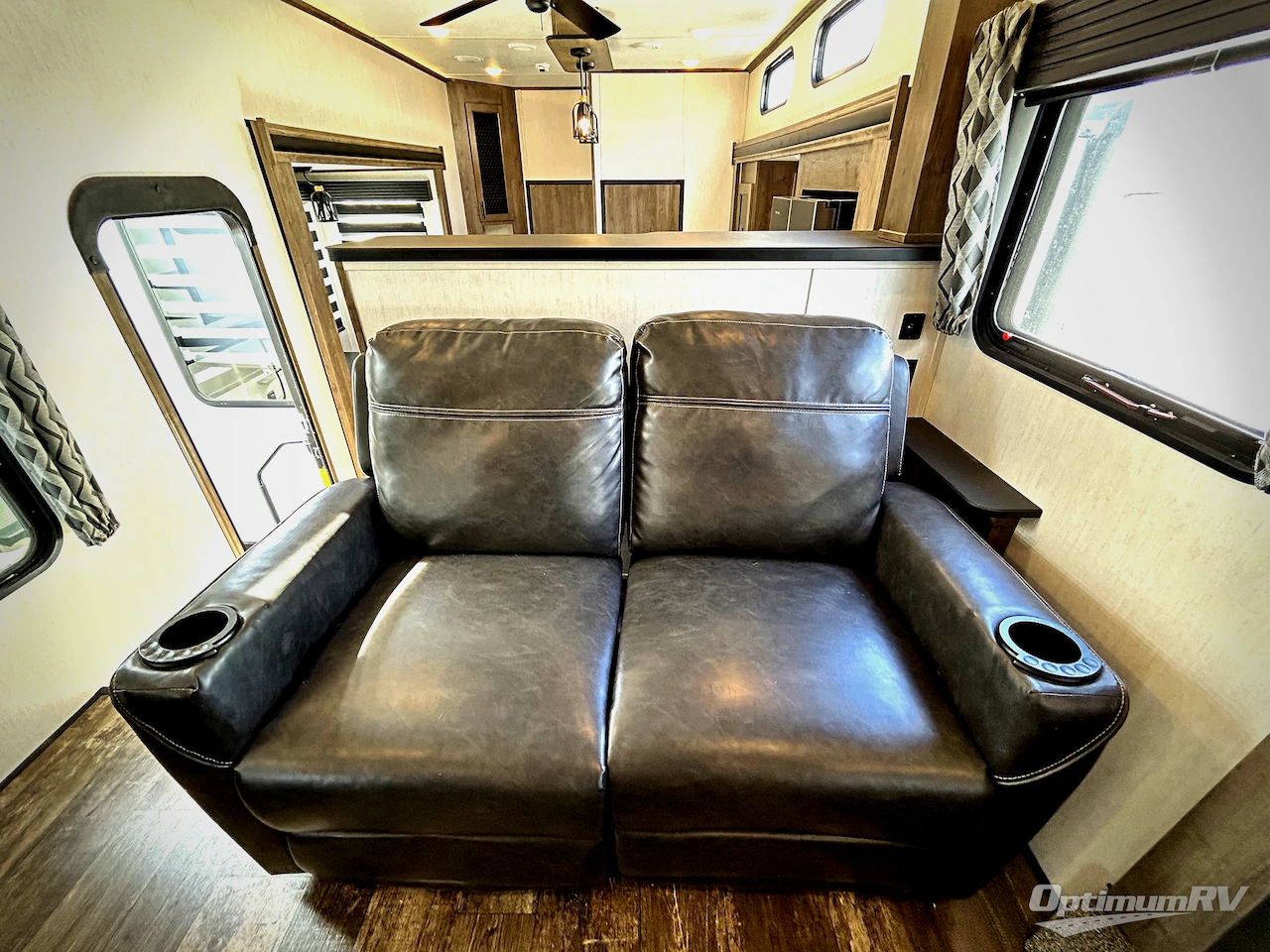 2022 Forest River Sabre 37FLH Photo 10