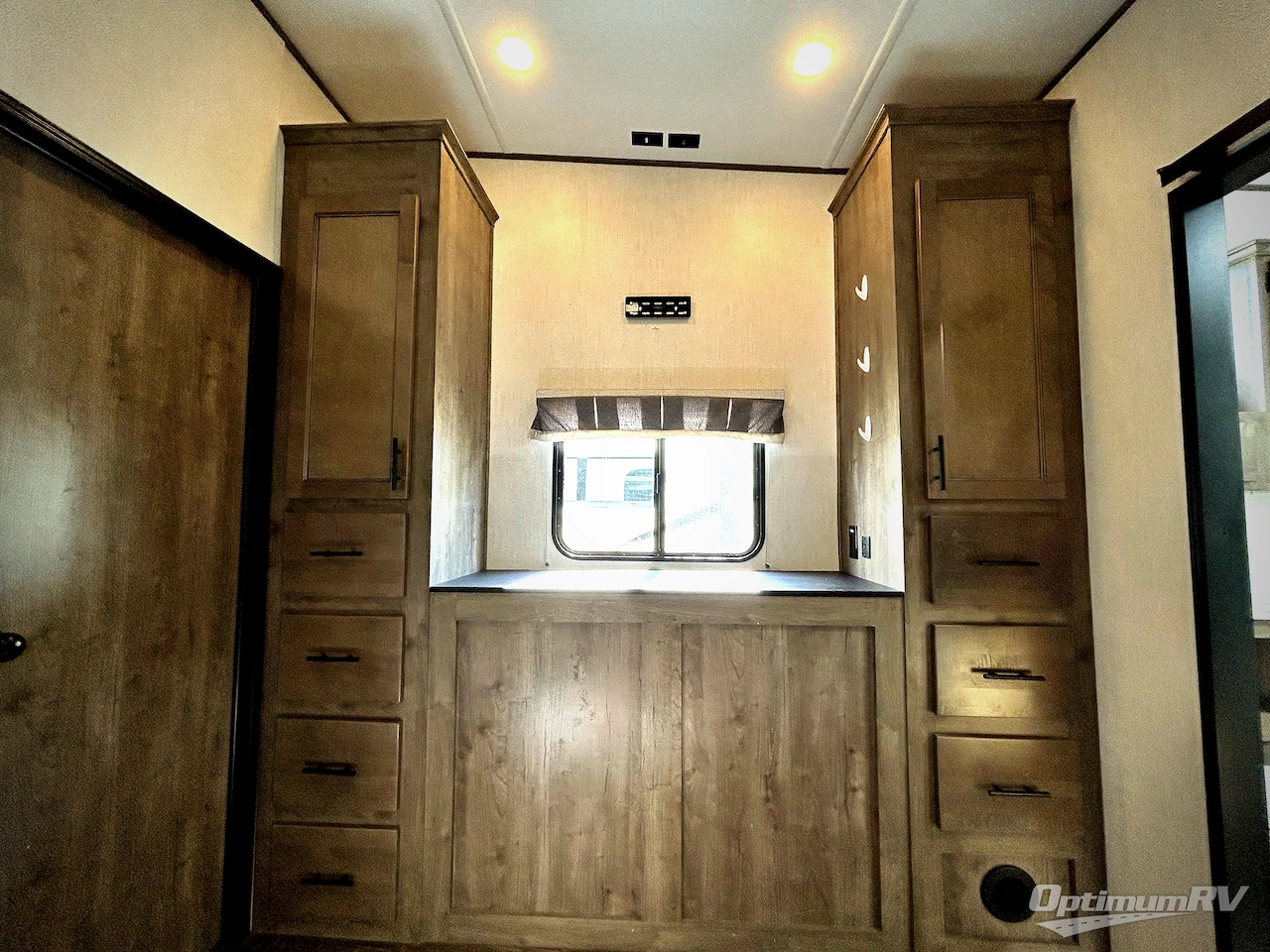 2022 Forest River Sabre 37FLH Photo 27