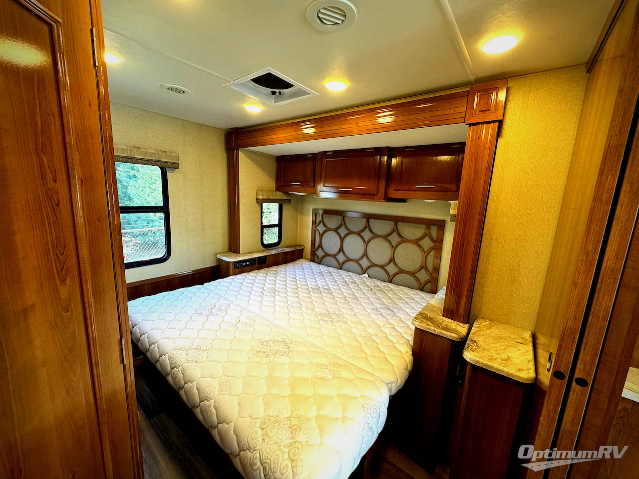 2018 Coachmen Pursuit Precision 27DS Photo 6
