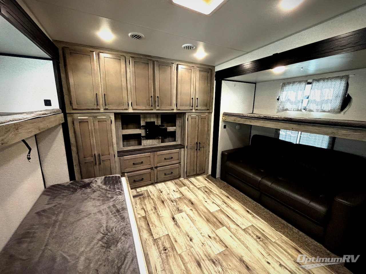 2022 KZ Durango D348BHF Photo 13