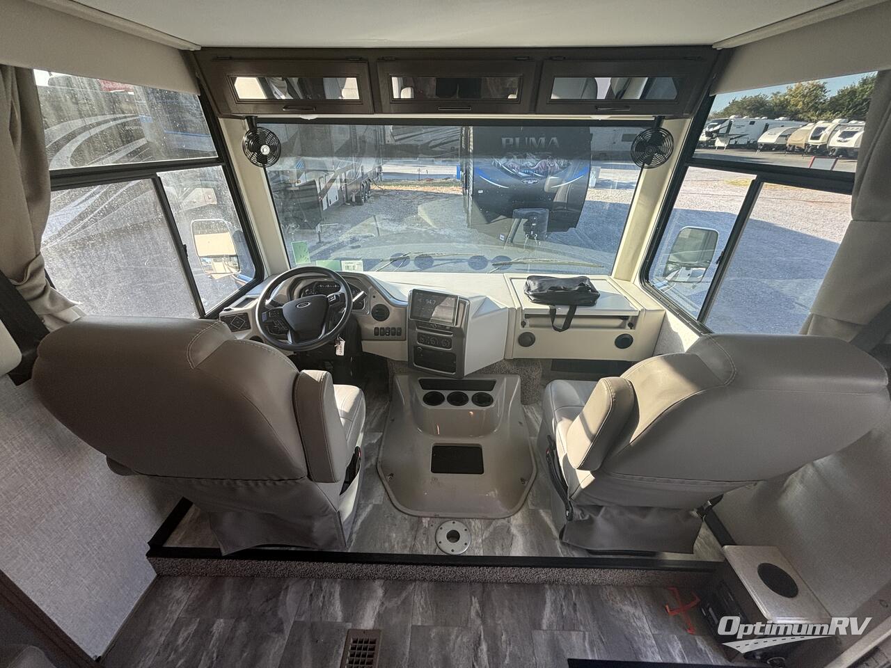 2022 Thor Windsport 34R Photo 9