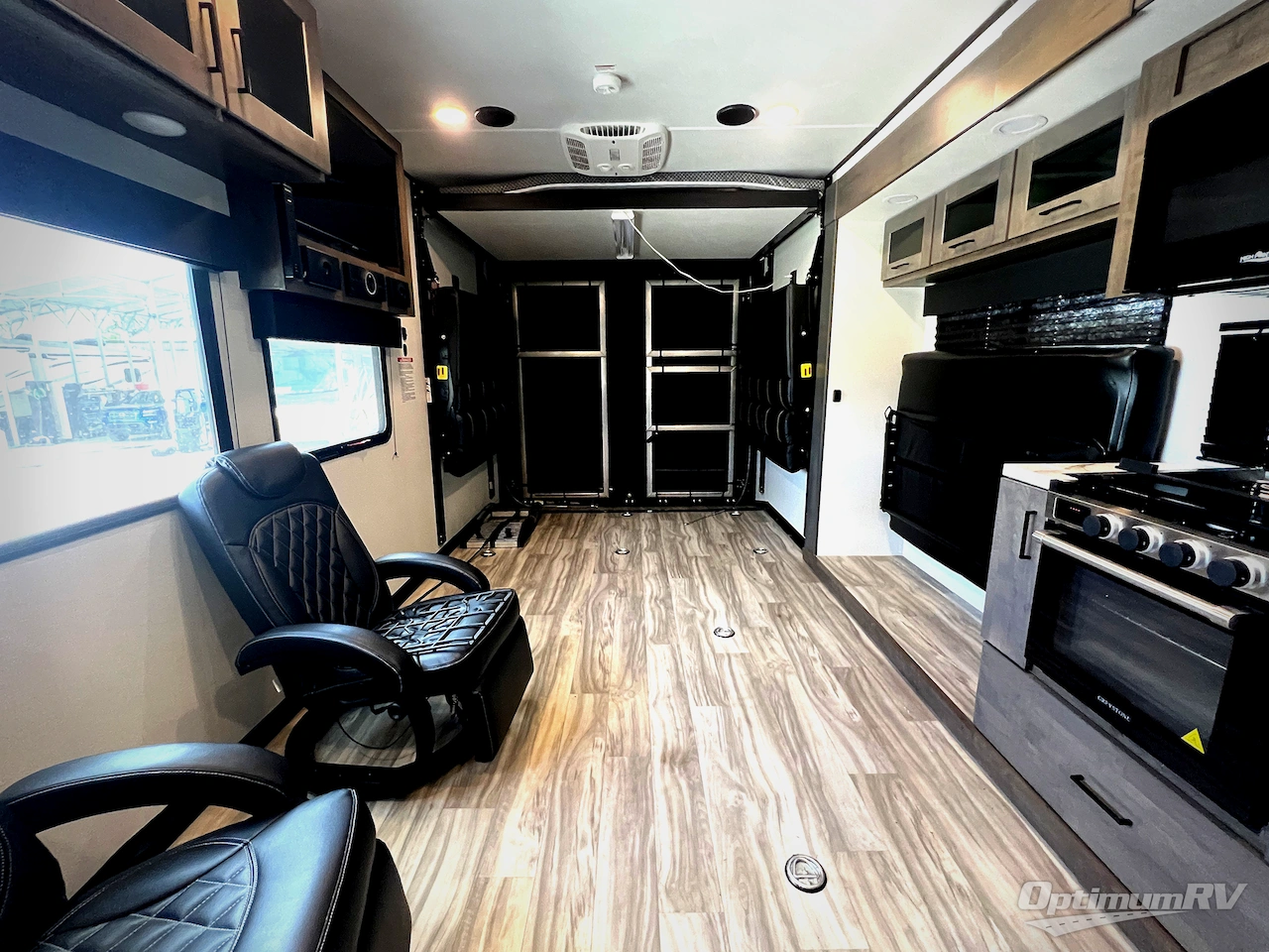 2023 Alliance Valor 29T18 Photo 4