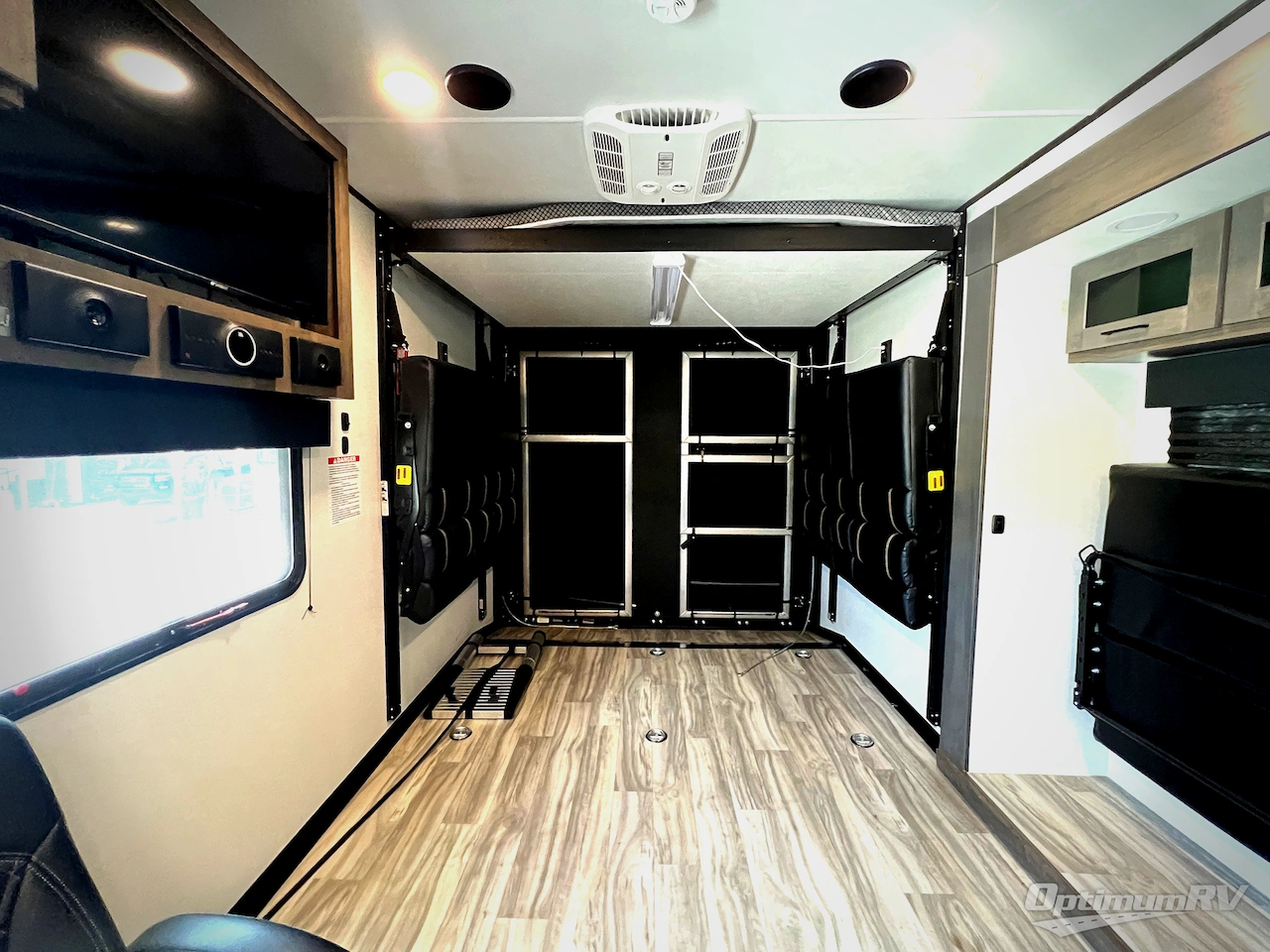 2023 Alliance Valor 29T18 Photo 12