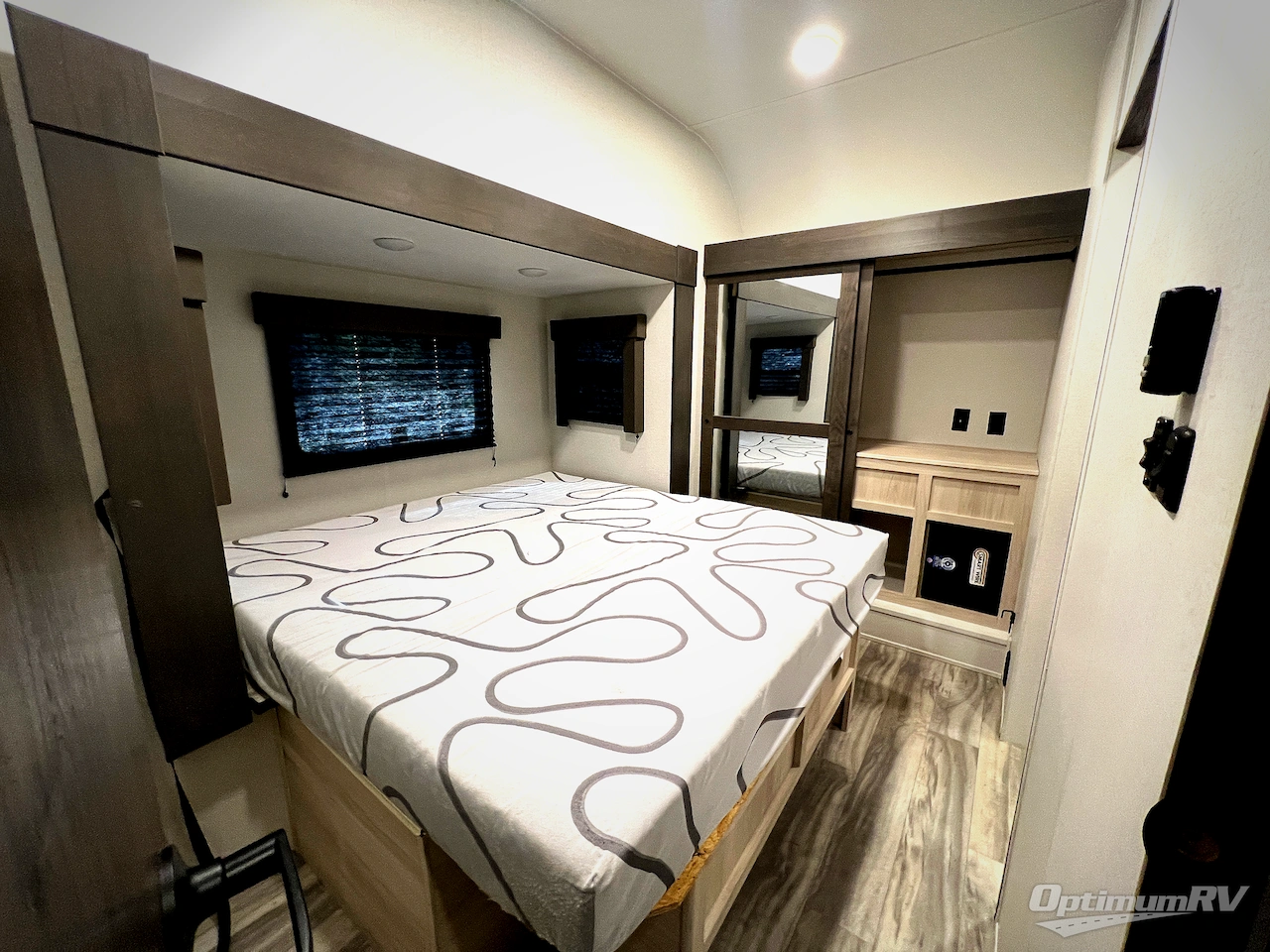 2023 Alliance Valor 29T18 Photo 17
