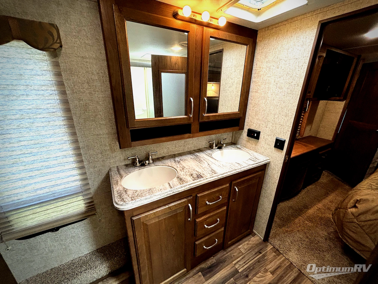 2016 Keystone alpine 3730 Photo 11