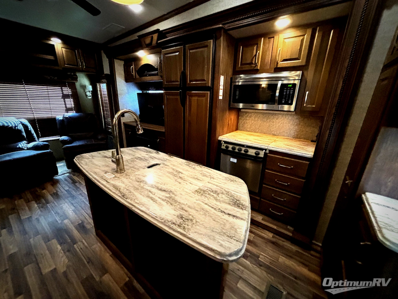 2016 Keystone alpine 3730 Photo 18