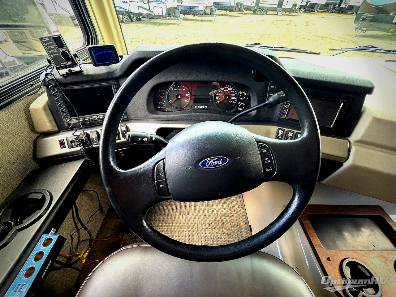 2018 Fleetwood Bounder 34S Photo 21