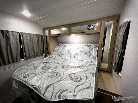 2024 Forest River Wildwood 28DBUD RV Photo 4