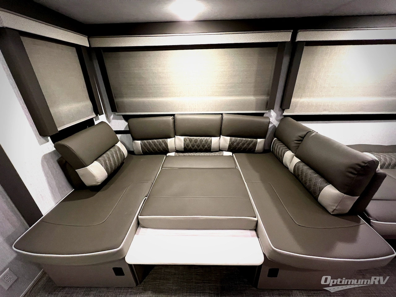 2024 Forest River Wildwood 28DBUD Photo 6