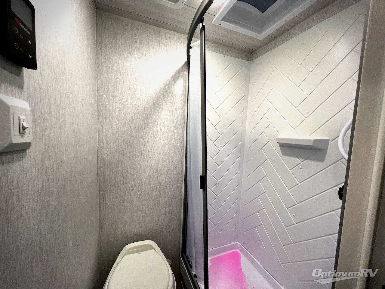 2024 Forest River Wildwood 28DBUD Photo 25