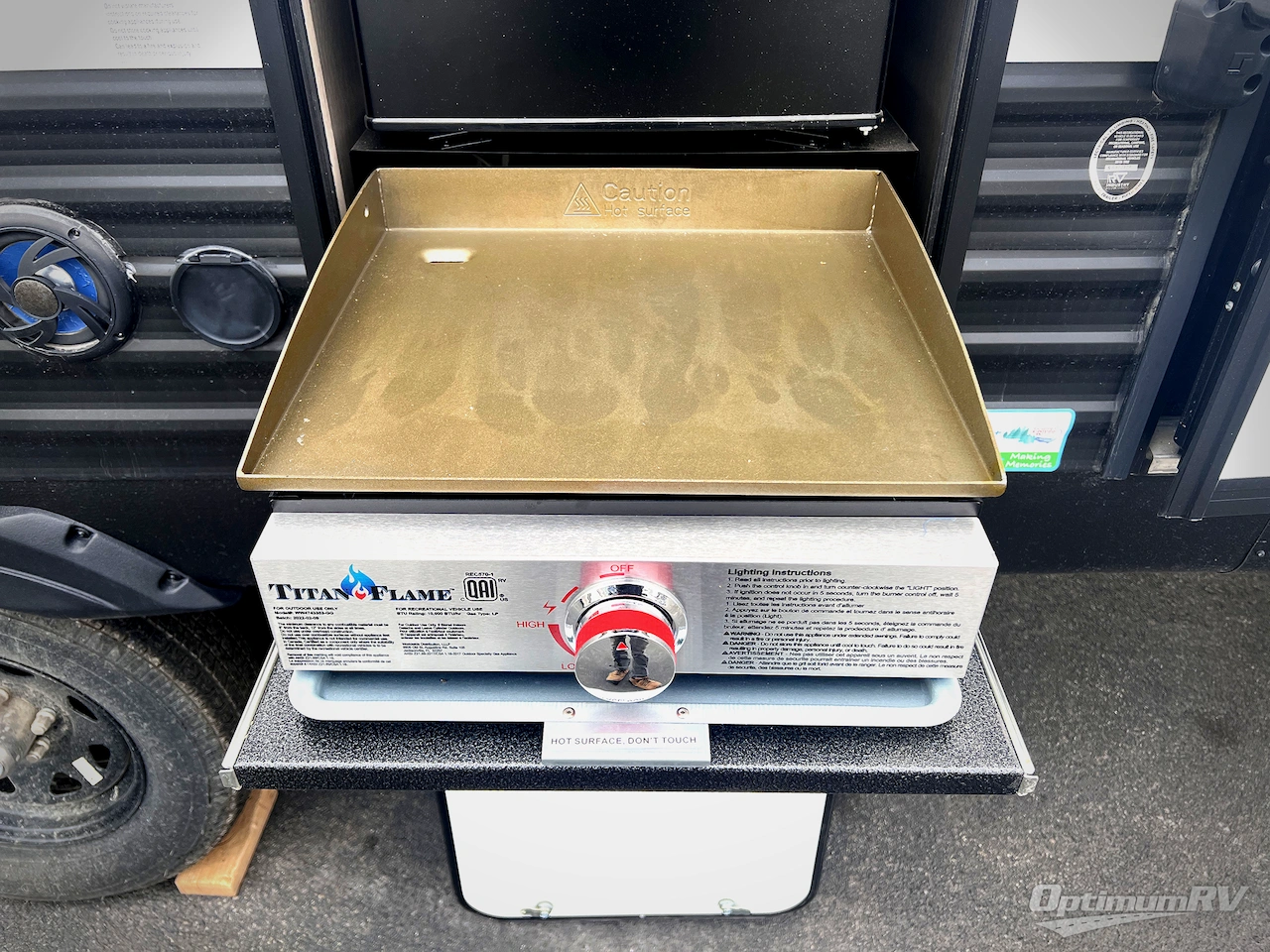 2024 Forest River Wildwood 28DBUD Photo 35