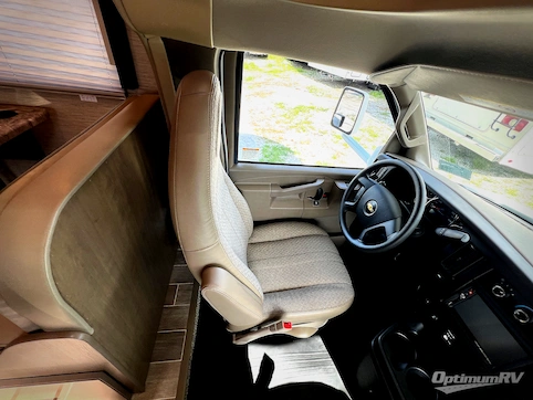 2022 Thor Chateau 22B RV Photo 2