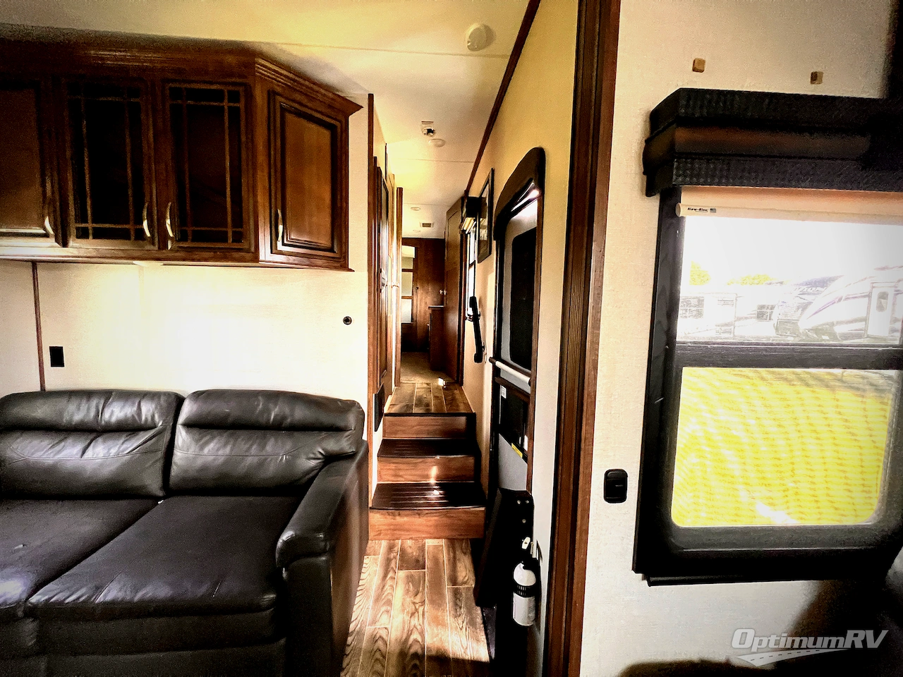 2019 KZ Durango Gold G353RKT Photo 14