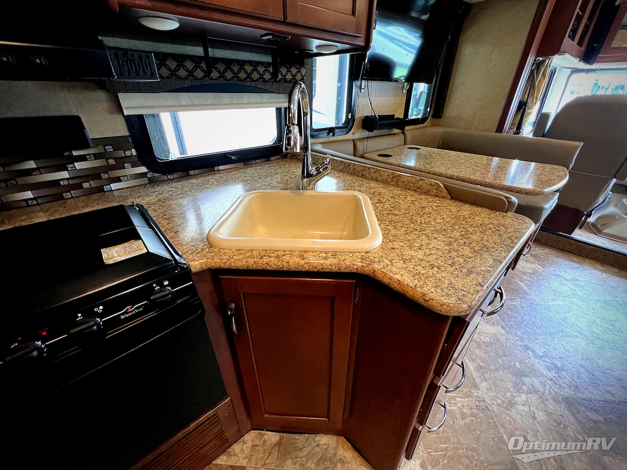 2016 Thor ACE 30.2 Photo 11