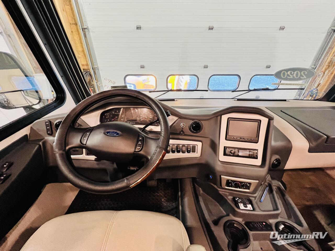2020 Coachmen Mirada 35OS Photo 2