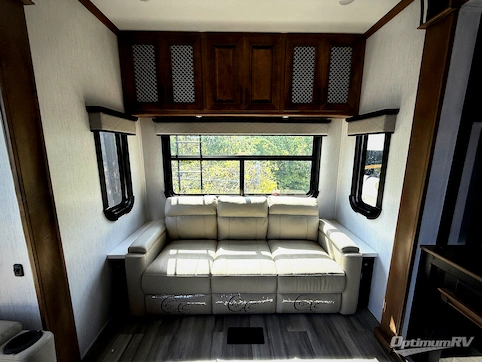 2022 Heartland Bighorn 3970FB RV Photo 2