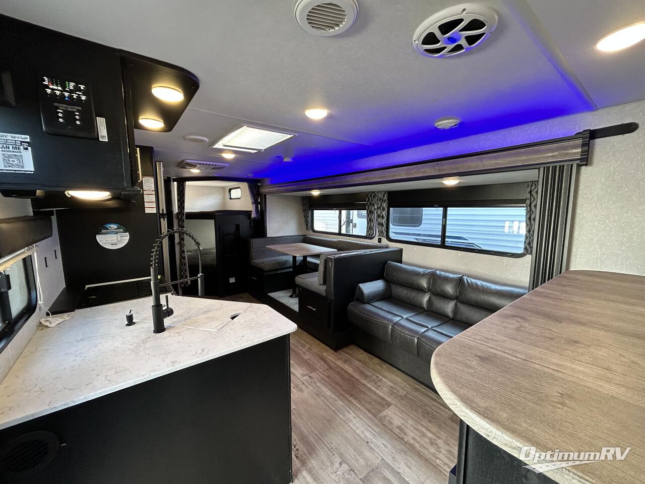 2022 Forest River Cherokee Grey Wolf 26DBH Photo 4