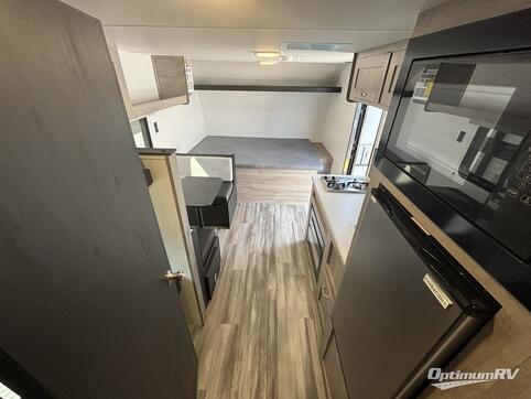 2025 Cruiser Avenir A-17BH RV Photo 3