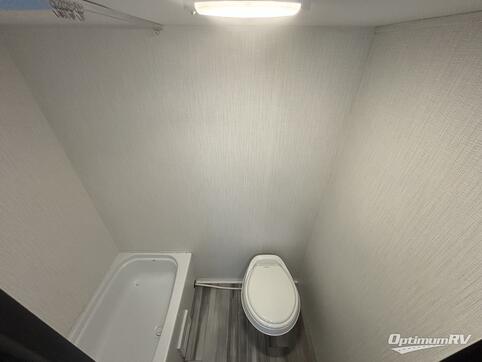 2025 Cruiser Avenir A-17BH RV Photo 4