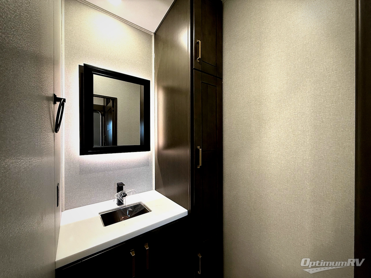 2026 Heartland Bighorn 39RK Photo 19