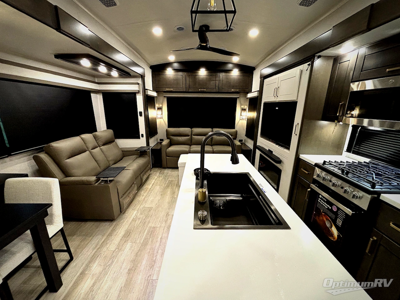 2026 Heartland Bighorn 37MD Photo 4