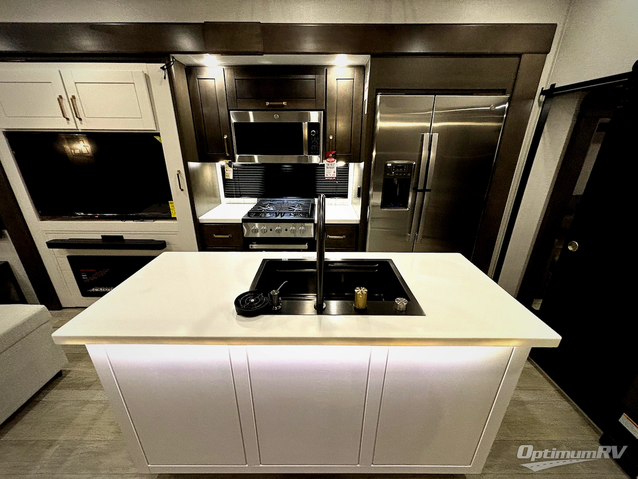 2026 Heartland Bighorn 37MD Photo 6