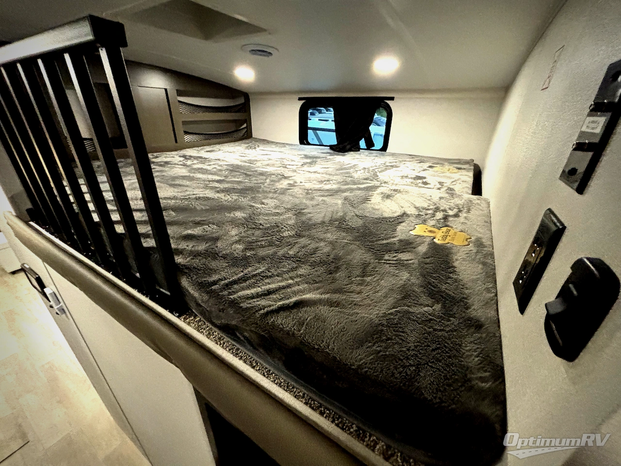 2026 Heartland Bighorn 37MD Photo 16