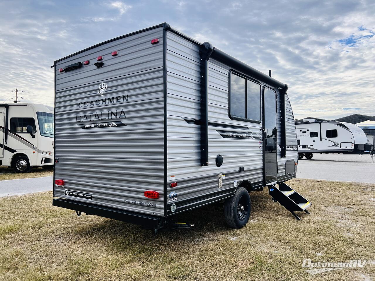 2025 Coachmen Catalina Summit Series 7 154RBX Photo 2