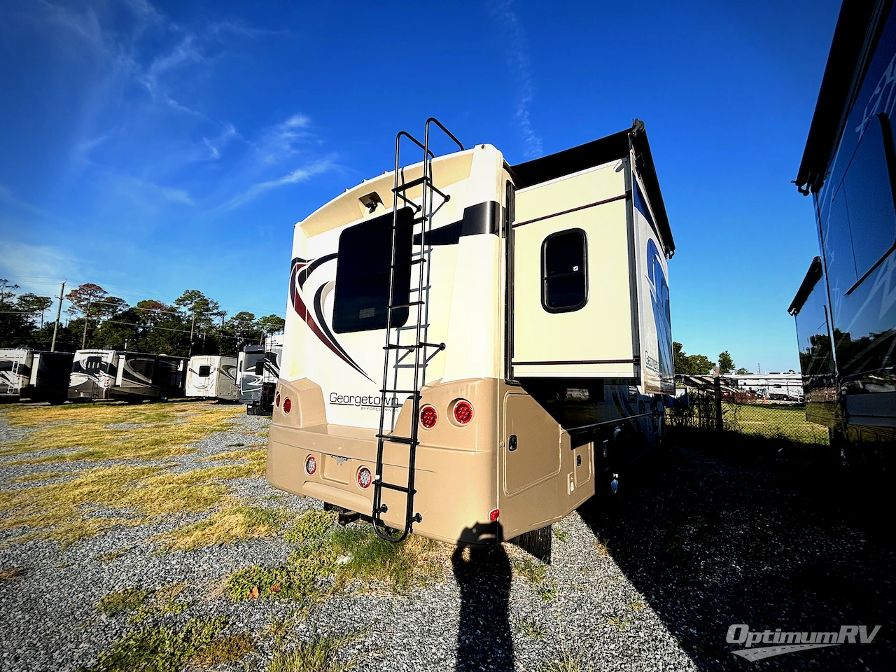 2017 Forest River Georgetown 5 Series 31L5 Photo 3