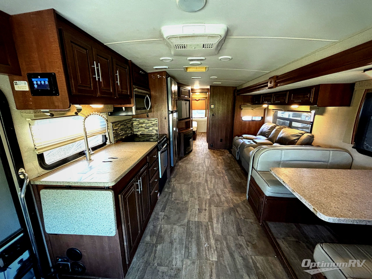 2017 Forest River Georgetown 5 Series 31L5 Photo 4