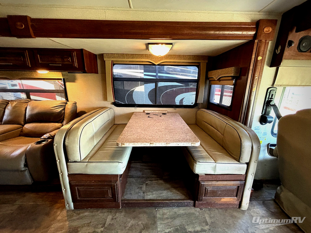 2017 Forest River Georgetown 5 Series 31L5 Photo 5