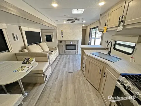 2024 Coachmen Catalina Destination Series 40BHTS RV Photo 3