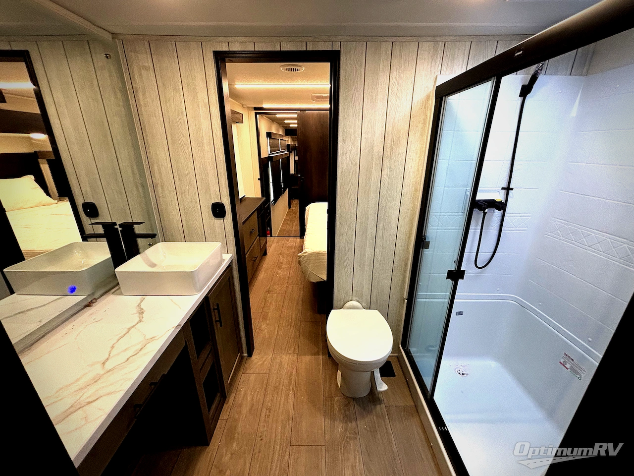 2026 Forest River Cherokee Arctic Wolf 38LEAH.G Photo 9