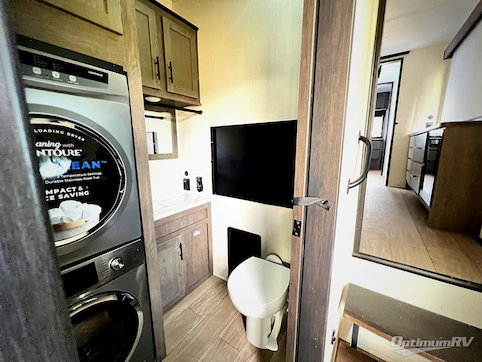 2026 Forest River Cherokee Arctic Wolf 38LEAH.G RV Photo 3