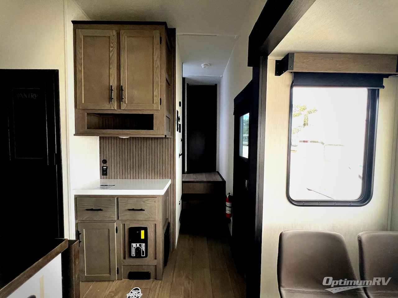 2026 Forest River Cherokee Arctic Wolf 38DST Photo 18