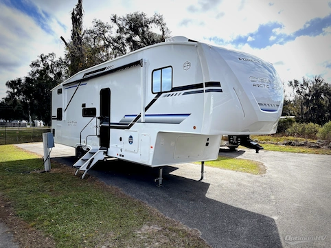 New 2026 Forest River Cherokee Arctic Wolf 285OPT Featured Photo