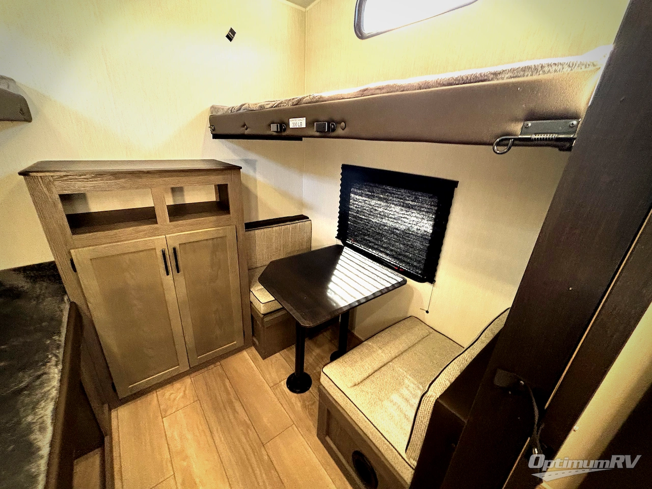 2026 Forest River Cherokee Arctic Wolf 285OPT Photo 18